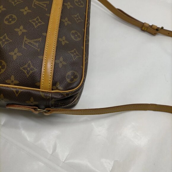 Authentic Louis Vuitton Trocadero 30 Brown Monogram Crossbody Bag mon780-110925 - Picture 6 of 16